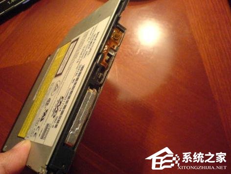 WinXP电脑光驱自动弹出怎么办?